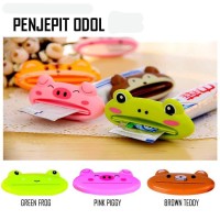 Penjepit Odol Karakter Pemencet Pasta Gigi